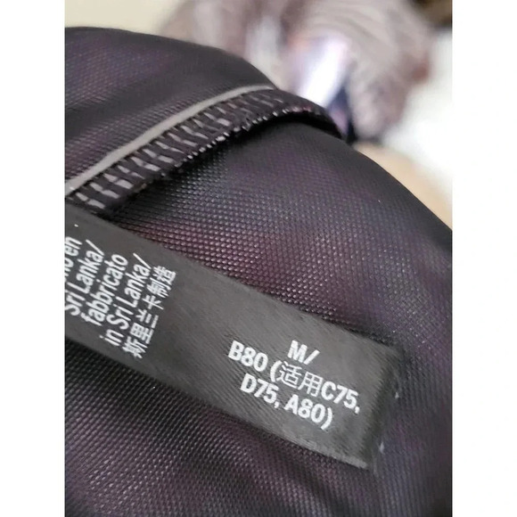 Victoria's Secret Sports Bra Red Gold Spell Out Racerback Size Medium - Picture 7 of 7